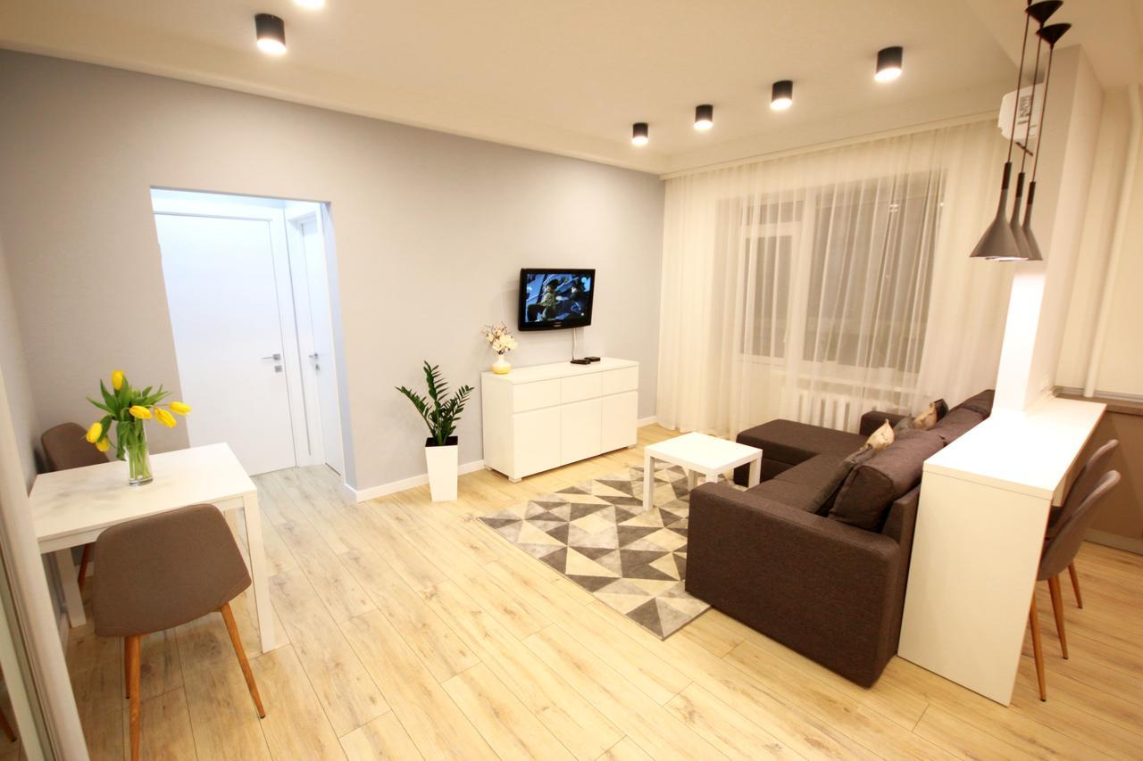 Inn Home Apartments - Ocean Plaza Area Kiev Extérieur photo